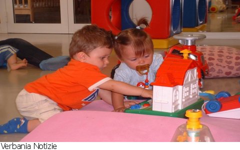 Laboratorio di lettura per bambini nido