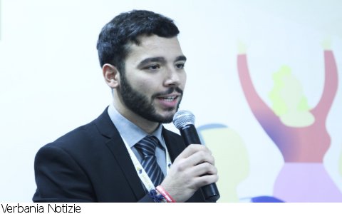 Verbania
Vitale su situazione linea ferroviaria Domodossola / Milano Verbania
Vitale su situazione linea ferroviaria Domodossola / Milano