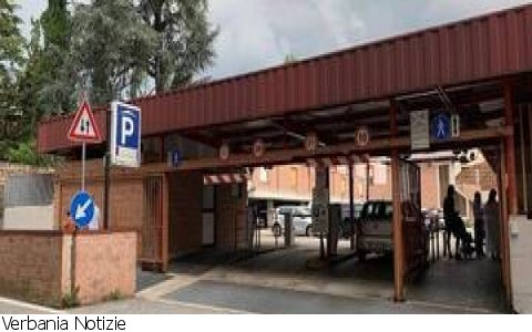 Verbania
L'Amministrazione su parcheggio Rosmini Verbania
L'Amministrazione su parcheggio Rosmini